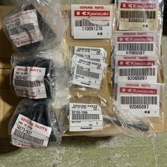 ゼファー1100  純正新品部品