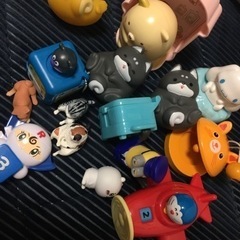 まとめ売りのみ　年末まで取り引きなければ捨てます