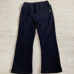 子供服Bee黒ズボン100の画像