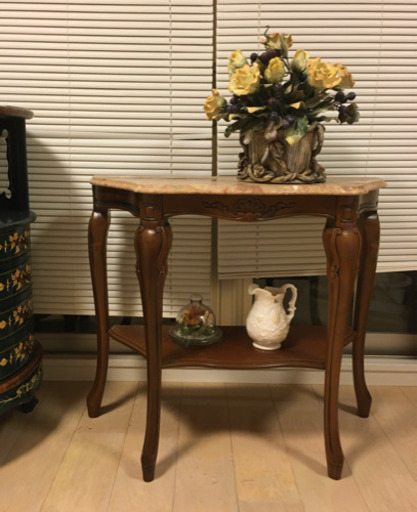 イタリア製？大理石サイドテーブル、花台