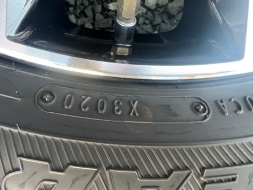 スタッドレスタイヤセット　185/60R15