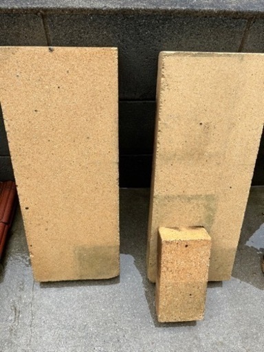コメリ　耐火レンガ　まとめて2万で!ピザ窯、ロケットストーブに