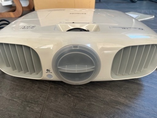 EPSON プロジェクター EH-TW6100W 中古