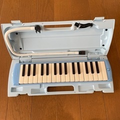 鍵盤ハーモニカ　ピアニカ