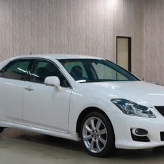 スポーティーなクラウンはとても新鮮の画像