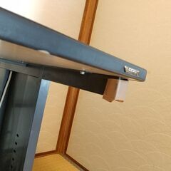 事務用机　あげますの画像