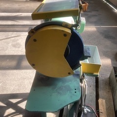 三菱電機両刃グラインダーの画像