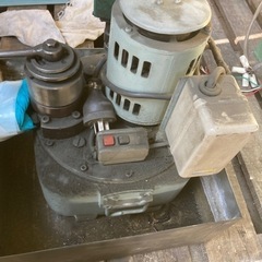 油圧ユニットの画像