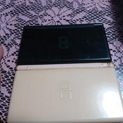 今月処分‼️任天堂DS Liteと非常用持ち出し袋セットです。