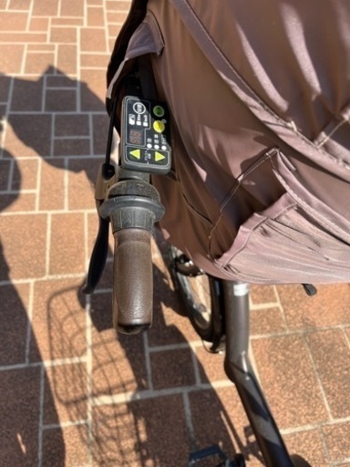 11/13まで ブリヂストン電動子乗せ自転車 2020年8月購入