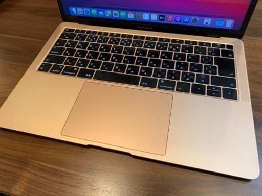 MacBookAir TouchID SSD:256GB CPU:Core i5