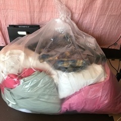 🌈70ℓの袋　レディース服