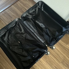 受け付け終了します。キャリーケース 難ありの画像