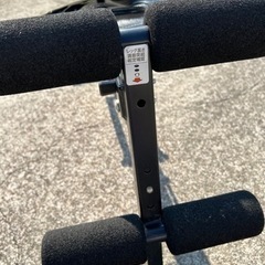 腹筋運動器具の画像