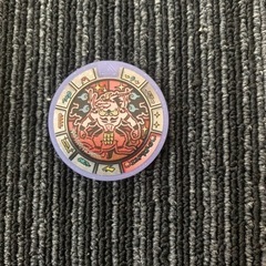 妖怪ウォッチ　秘宝妖怪エンブレム　エルドラゴーンメダルの画像