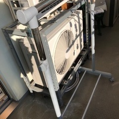 ハンガーラック　差し上げます