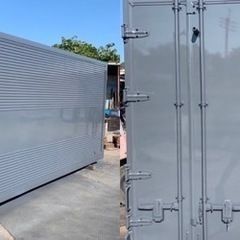 No.893 ✨️大人気シャッタータイプ✨️ アルミバン 2t 車  アルミ 箱 バイク 倉庫 トラック コンテナ 米 保管庫 物置 DIY No.893 ✨️大人気シャッタータイプ✨️ アルミバン 2t 車 アルミ 箱