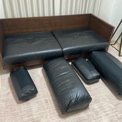 オーダーメイドの高級ソファです。