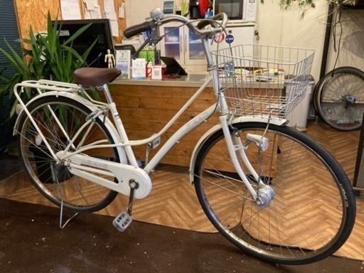 【LEDオートライト】27インチ自転車　ホワイト