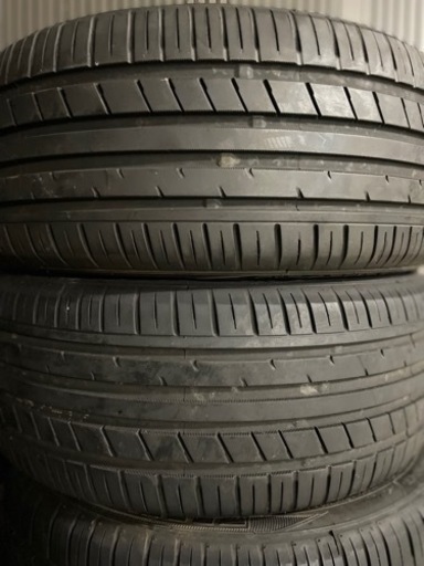 ラジアルタイヤ　ZEETEX 215/45R17
