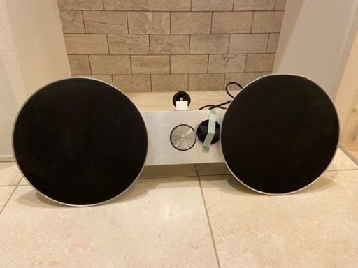 バングオルフセン　BeoSound 8