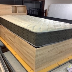 【リサイクルサービス八光　田上店　配達・設置OK】2口コンセント・USBポート付収納チェストベッド　シングル(引出し4杯付)