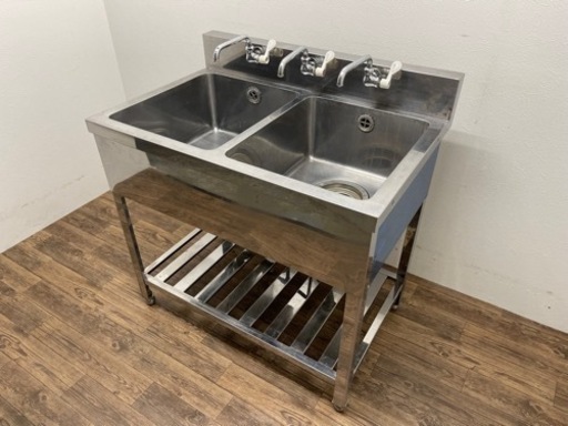 業務用　ステンレス　２槽シンク流し台　蛇口付き　店舗　飲食店　W９００ｘＤ６００ｘH８００ｍｍ