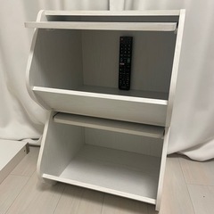 開閉式　収納ボックスの画像