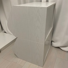 開閉式　収納ボックスの画像