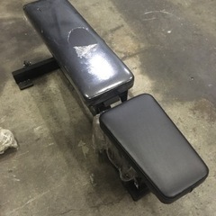 業務用未使用新品インクラインベンチ　トレーニングベンチ