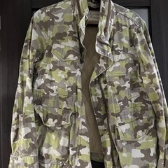 ユナイテッドアローズ　迷彩柄ジャケットの画像