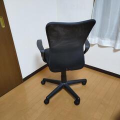 Iris plaza 事務用椅子の画像