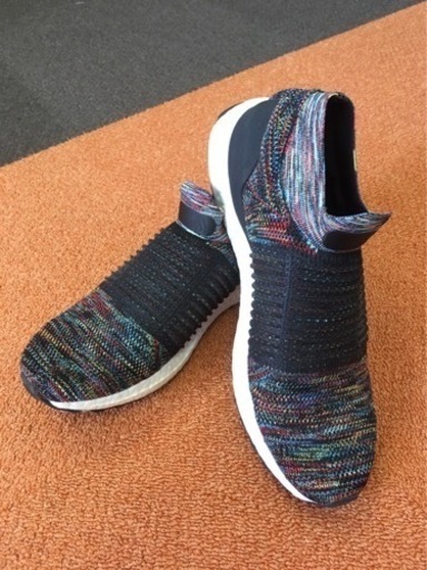 【値下げしました】adidas［アディダス ］　ウルトラブースト