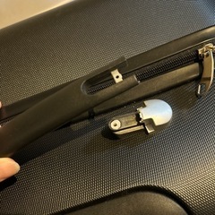 受け付け終了します。キャリーケース 難ありの画像