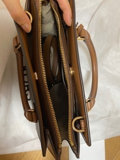 未使用 Michael Kors 