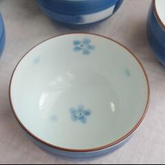 急須と湯吞み　青の画像