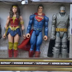 DC COMICS　Exclusive  バットマン　スーパーマン　などフィギュア　6体セット　コレクションの画像