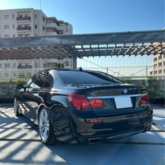 BMW F01 750i Msport LH の画像