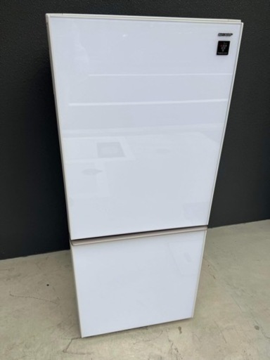 ?オシャレ強化ガラスドア　シャープ１３７L?大阪市内配達設置無料?