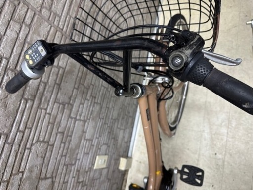 東京23区配達無　新基準　ブリヂストン　ベルトロ　4Ah リチウム 電動自転車 中古 23 ■26インチ 