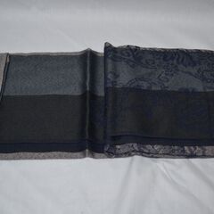 ジャガードストール　未使用品の画像