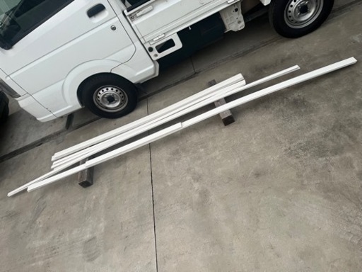 新品　まわりぶち　巾木　見切り　廻り縁