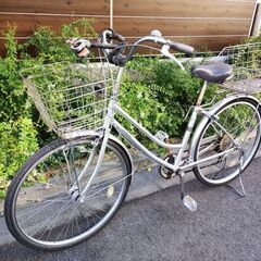 【お引取り限定】6段変速付き自転車