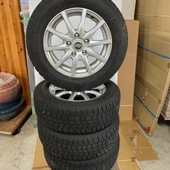 取引中アルミホイール付　15インチ　グッドイヤーアイスナビ　スタッドレス