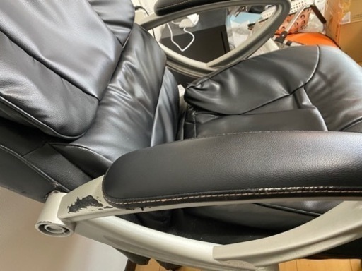 オフィス　ボス椅子　パソコン椅子　ニトリ５万頃購入