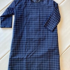 マタニティウェア　ズボン3着、ワンピース2着の画像