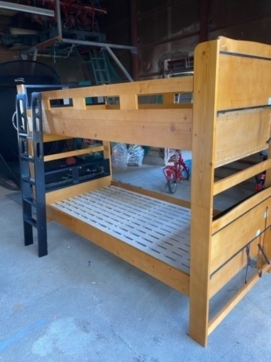 二段ベットになります