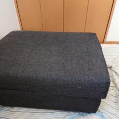 美品終了予定　ソファーの足置き少し大き目の画像