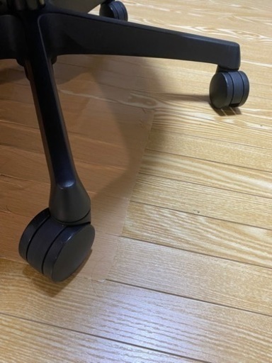オカムラ エスクード　メッシュチェア　ハイ可動肘付