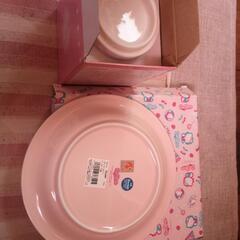 ハローキティ マグカップ お皿 プレート セット 未使用品の画像